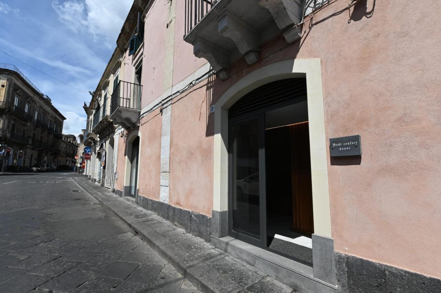 Suite Al Centro Storico Acireale Eksteriør bilde